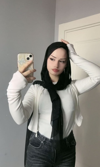 Suzan